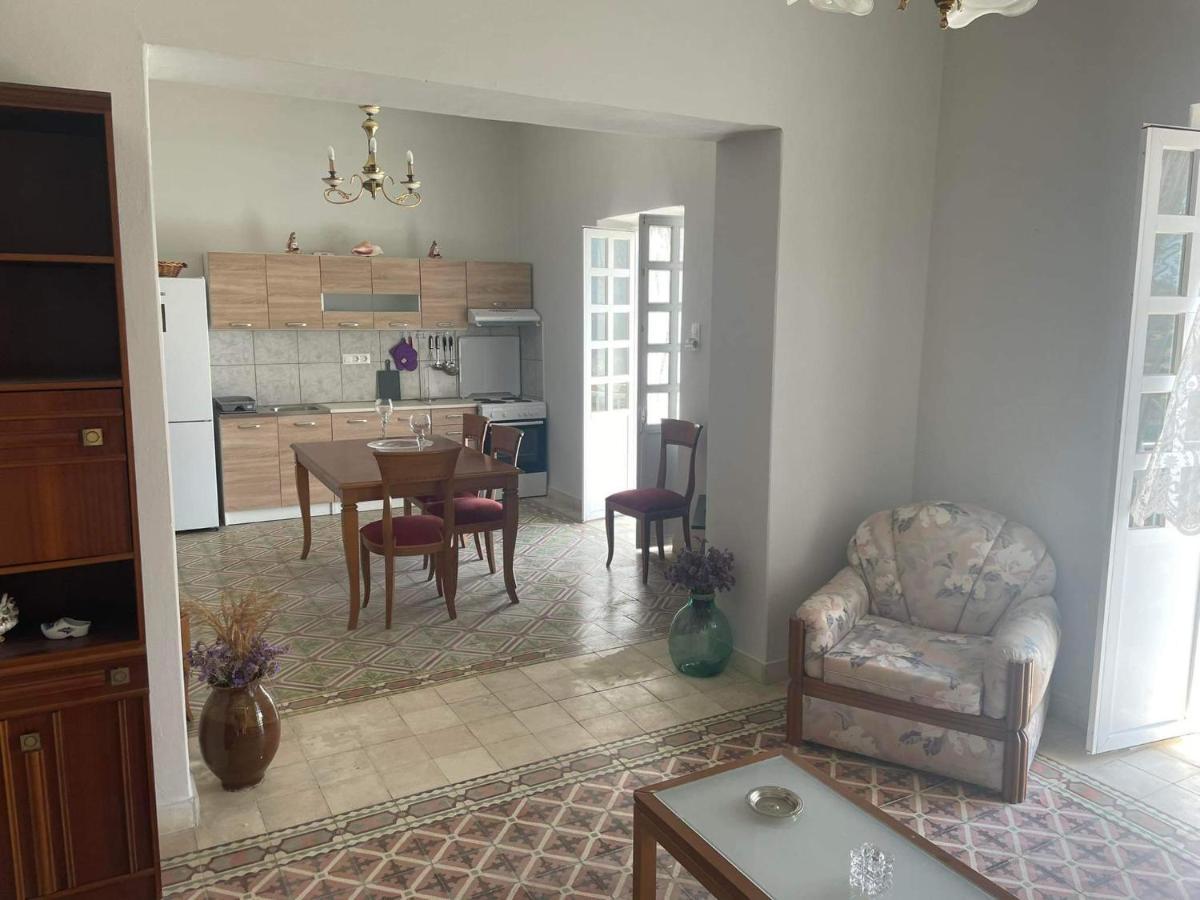 Traditional Seamanshouse Kochilos Rogon المظهر الخارجي الصورة